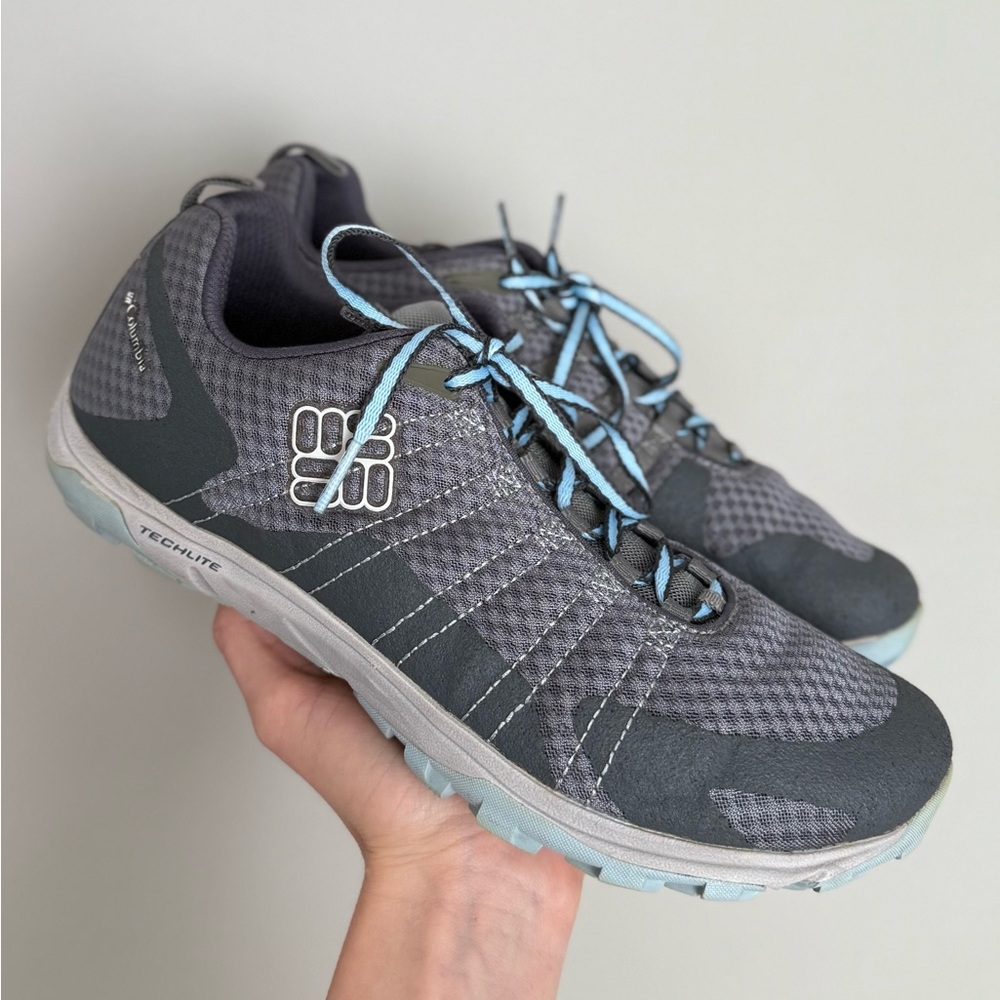 Columbia Gray and Blue hiking Shoes size US10